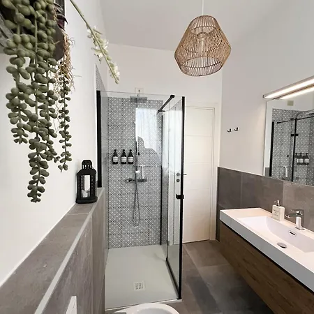 Uptown Mood Apartment *